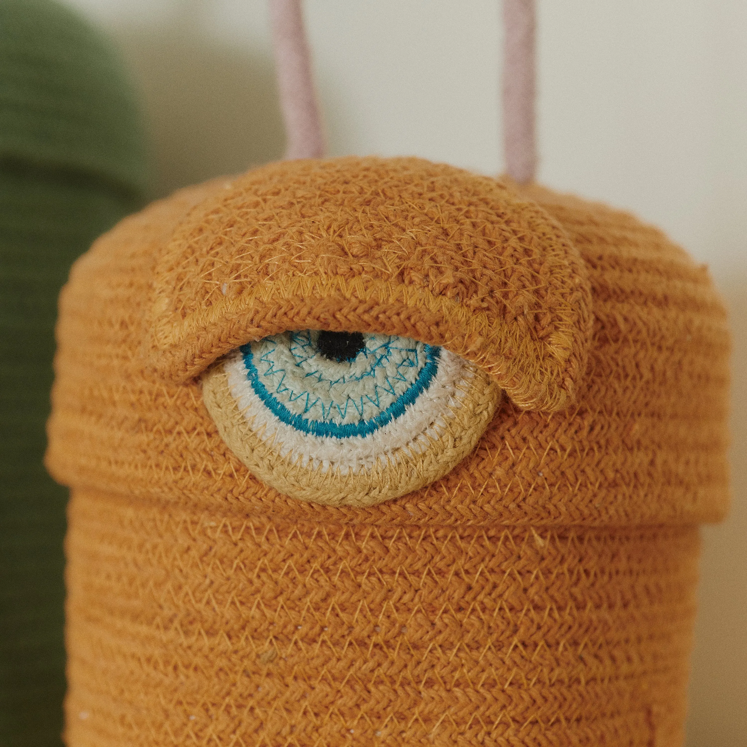 Alien Ploot Basket
