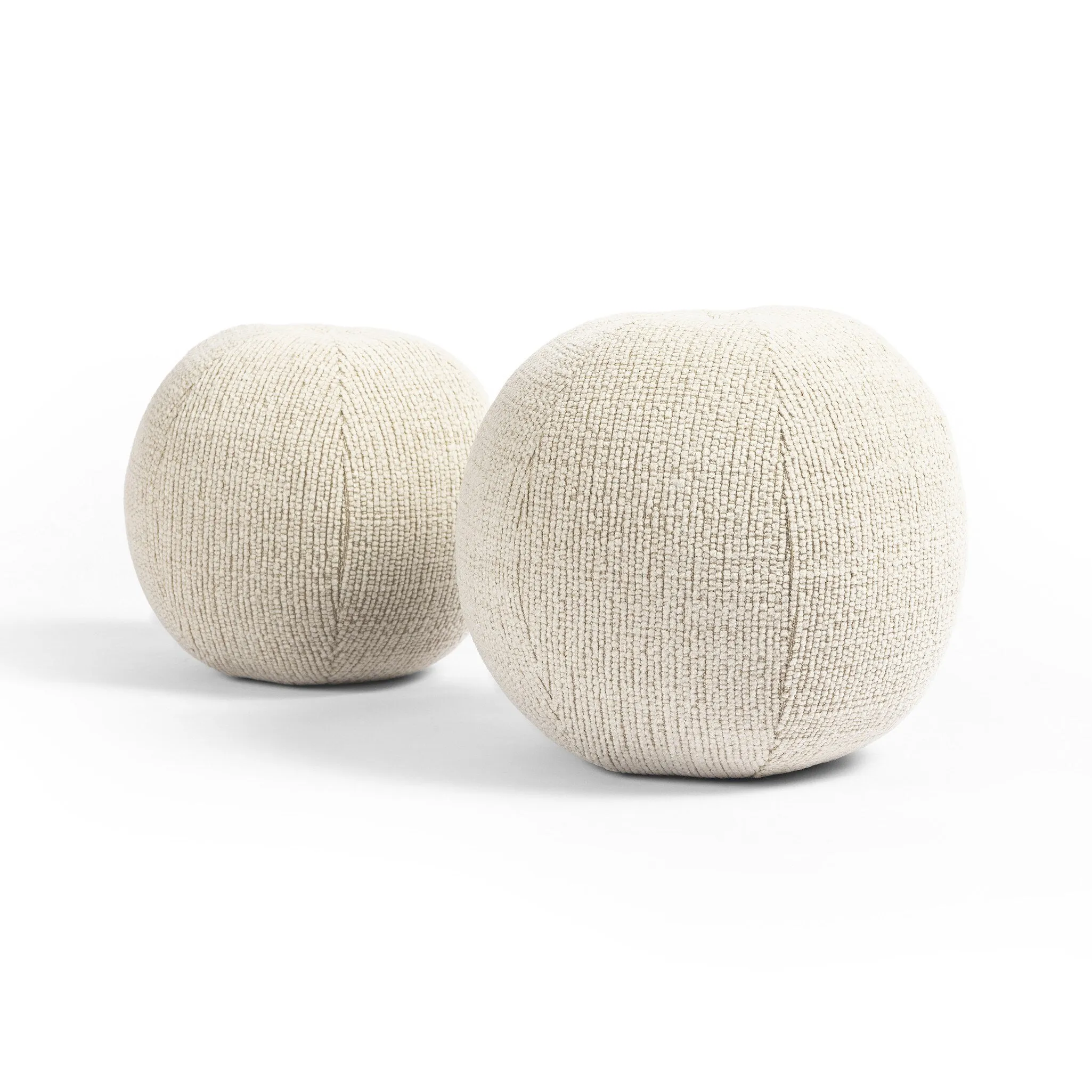 Balle Outdoor Pillow (Set of 2)