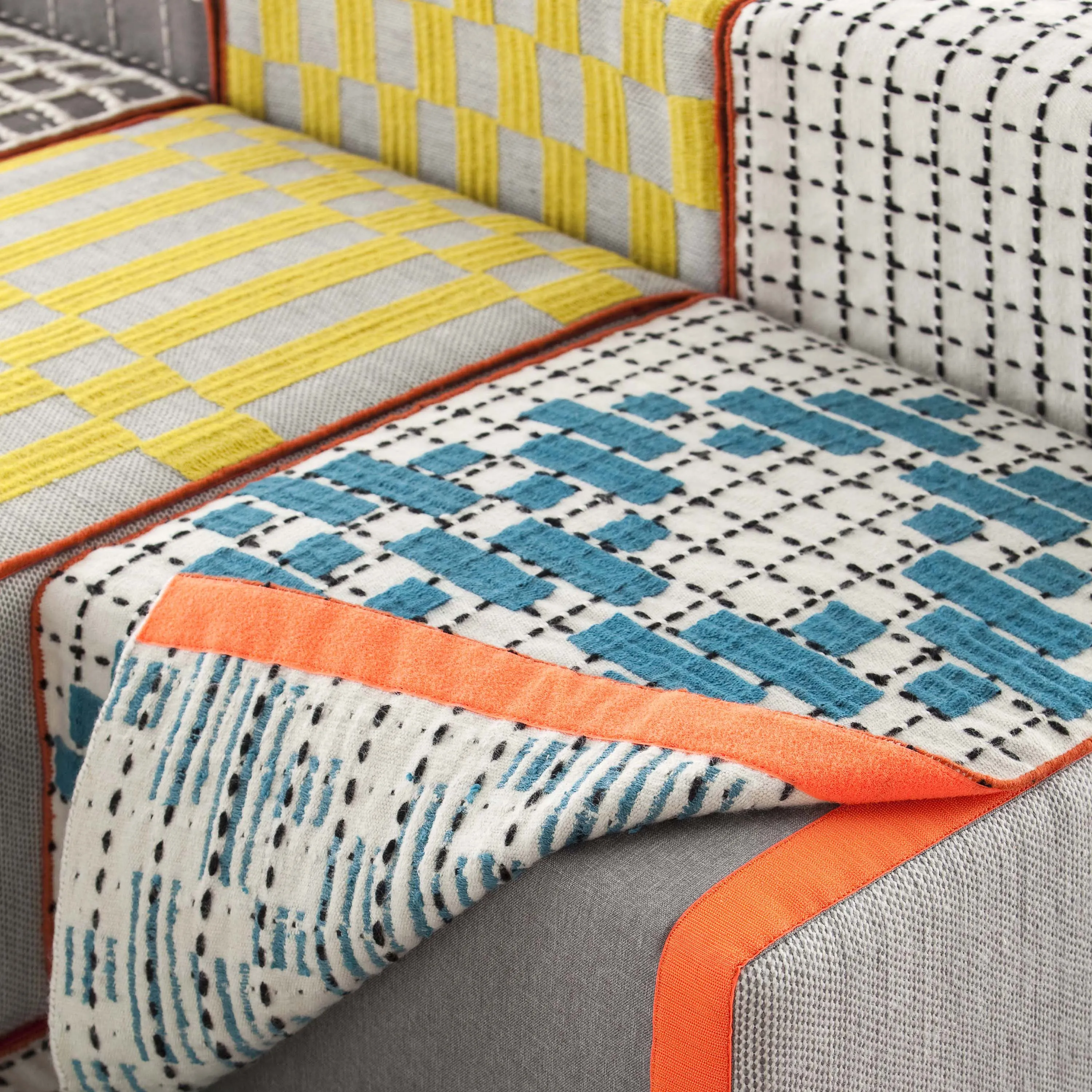 Bandas Chair B