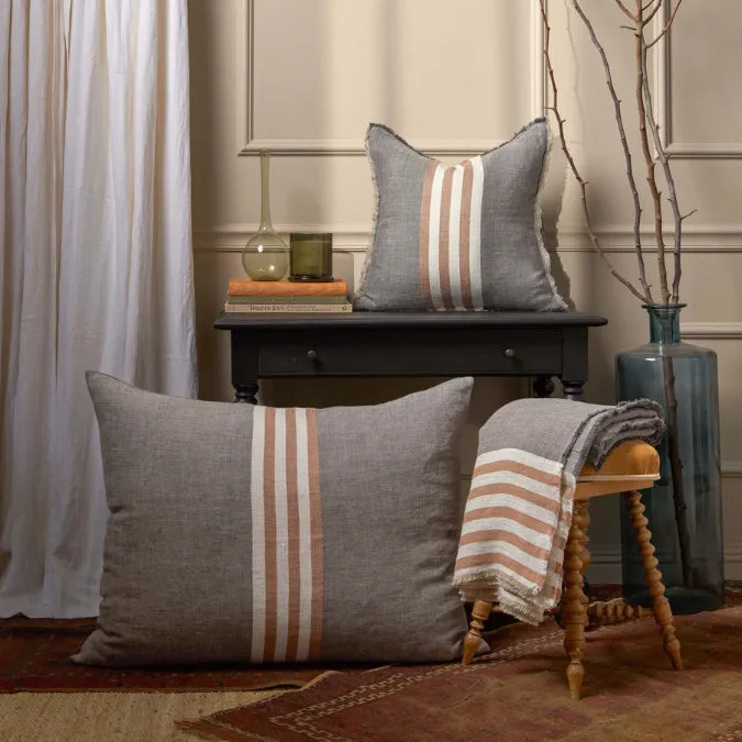Benny Big Pillow With Insert