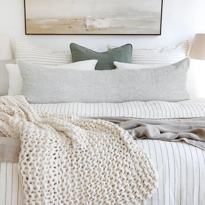 Blake Big Pillow With Insert