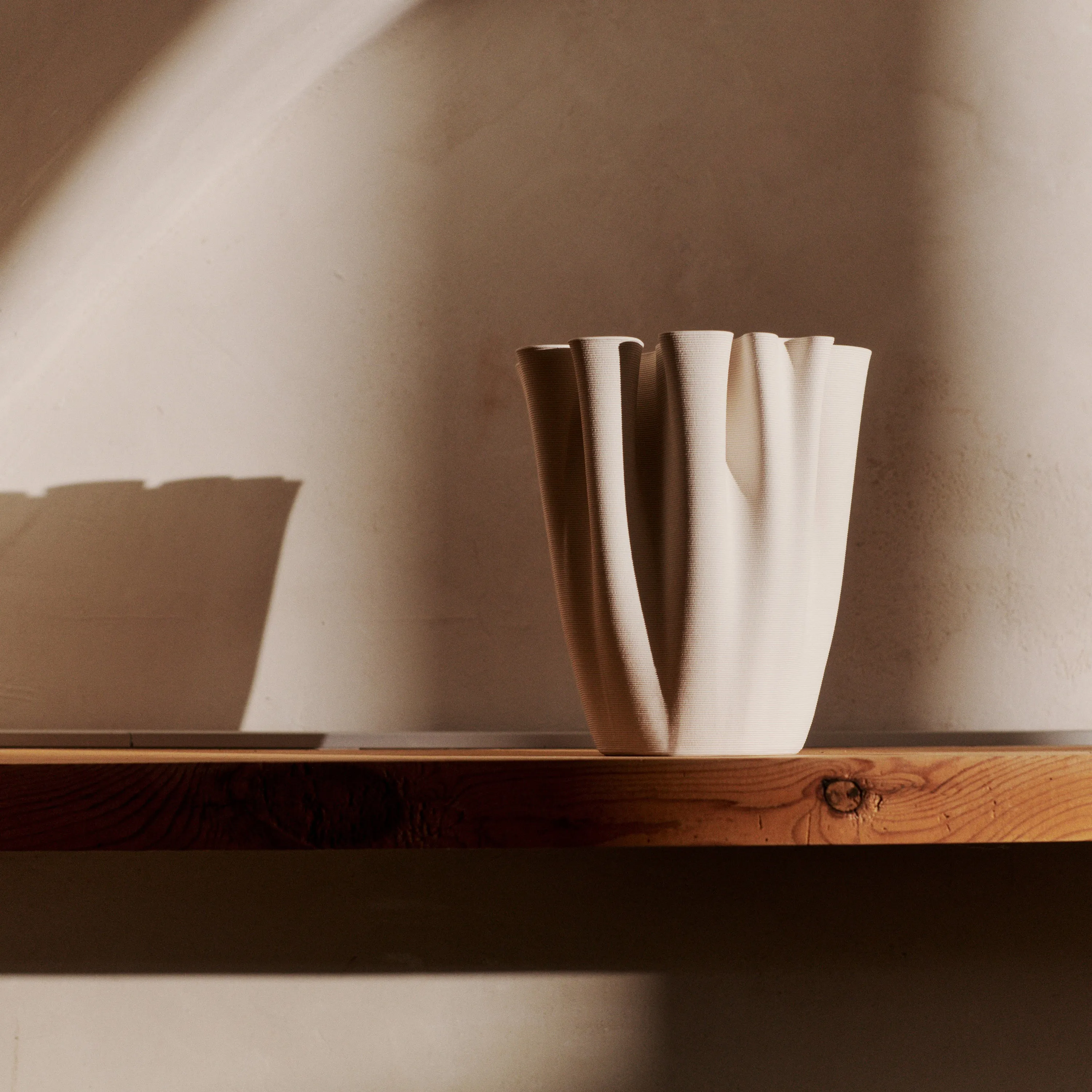 Dedali Vase