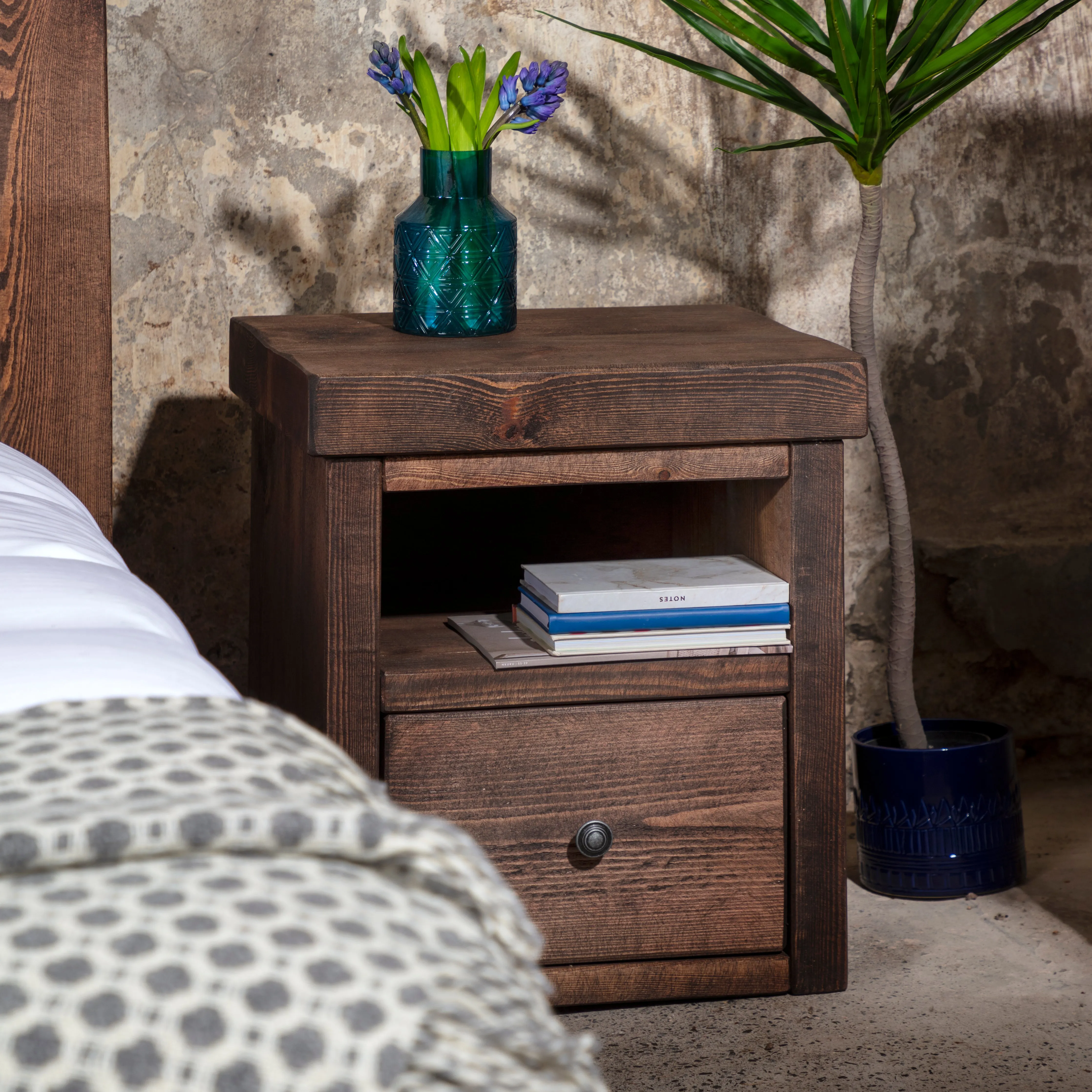 Derwent 1 Drawer Bedside Table Funky Chunky