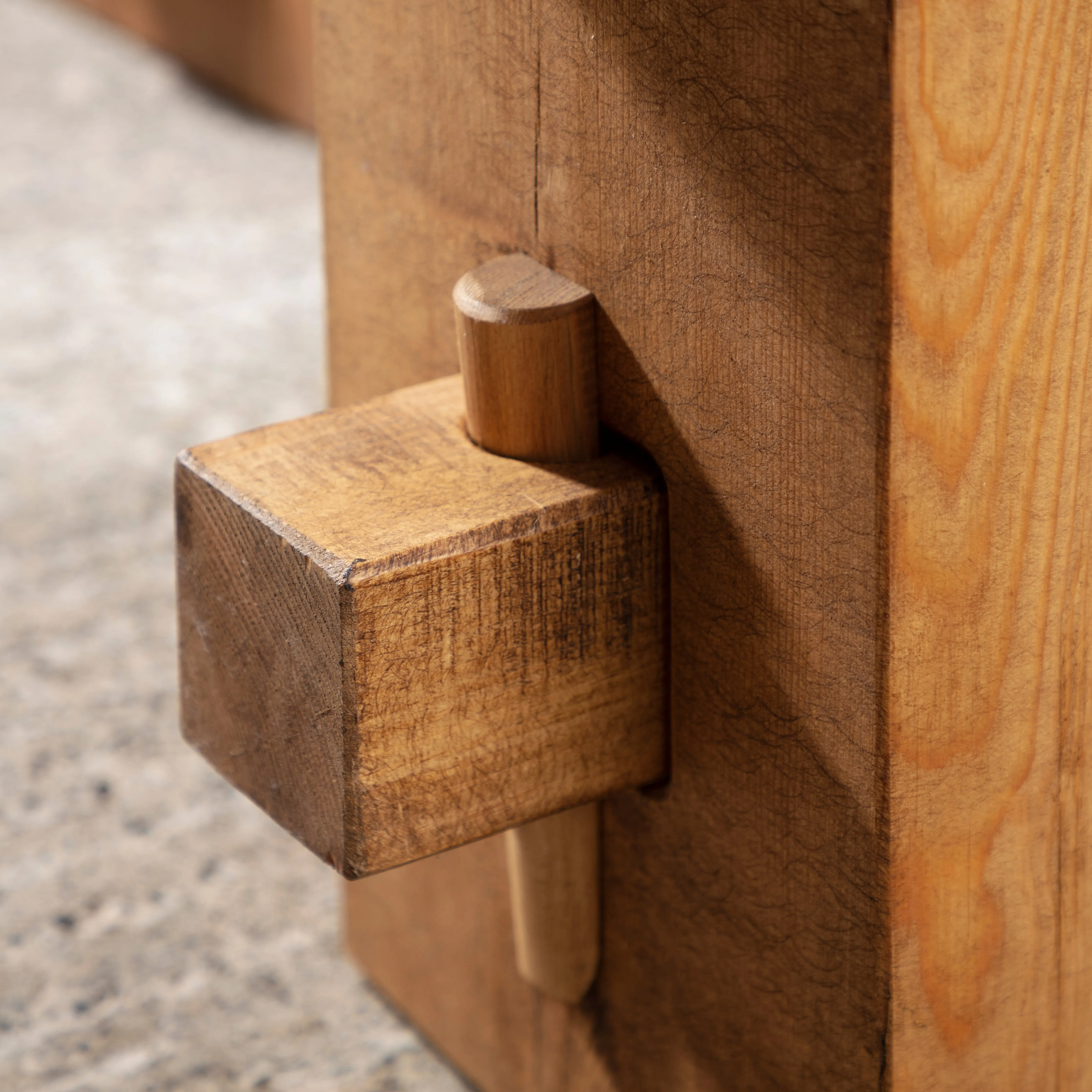 Derwent Dining Table And Benches Funky Chunky