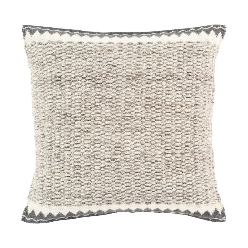 Faroe Knotted Pillow