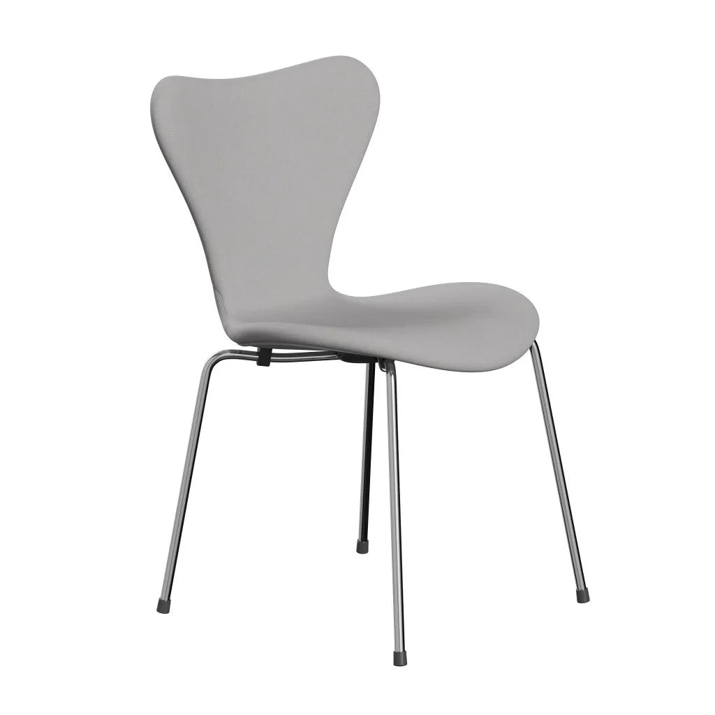 Fritz Hansen Series 7™ Chair Full Upholstery, Chrome/Comfort White/Grey