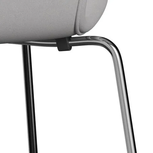 Fritz Hansen Series 7™ Chair Full Upholstery, Chrome/Comfort White/Grey