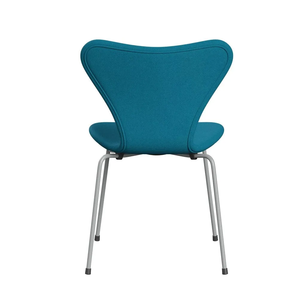 Fritz Hansen Series 7™ Chair Full Upholstery, Nine Grey/Tonus Turquoise