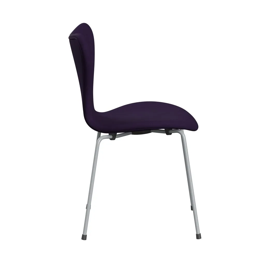 Fritz Hansen Series 7™ Chair Full Upholstery, Silver Grey/Comfort Violet Dark