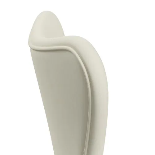 Fritz Hansen Series 7™ Chair Full Upholstery, Silver Grey/Comfort White