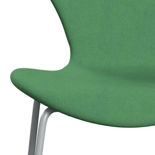 Fritz Hansen Series 7™ Chair Full Upholstery, Silver Grey/Divina Green
