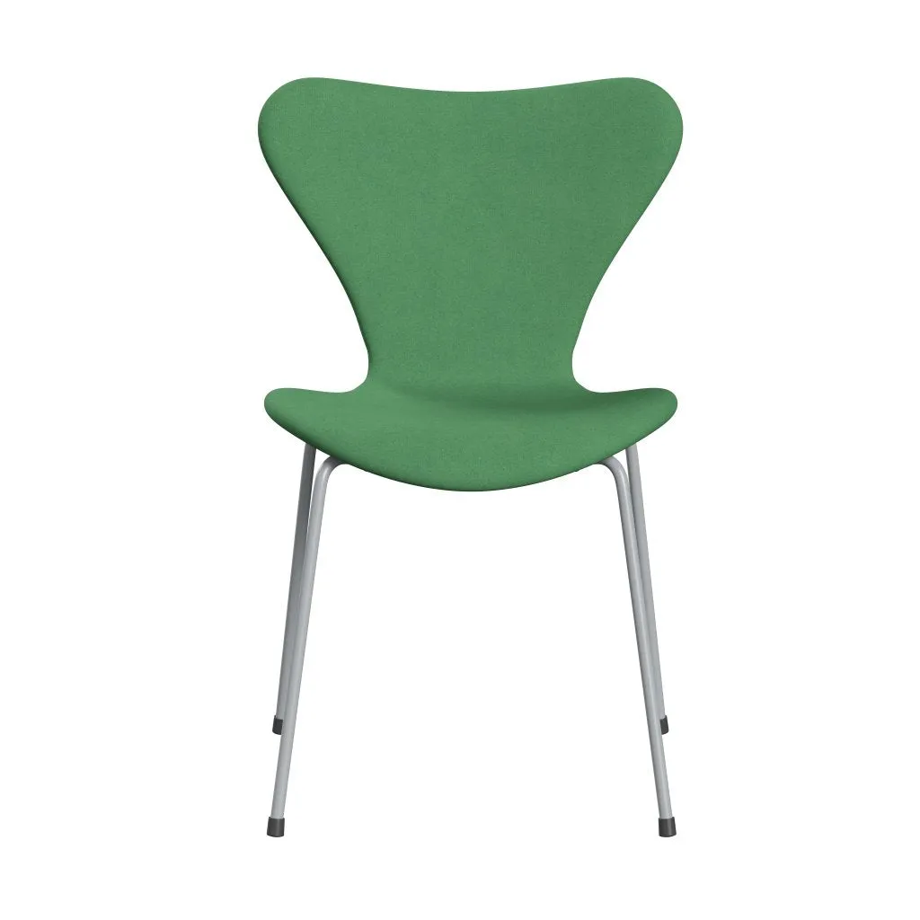 Fritz Hansen Series 7™ Chair Full Upholstery, Silver Grey/Divina Green