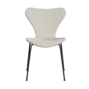 Fritz Hansen Series 7™ Chair Full Upholstery, Warm Graphite/Comfort Light Grey