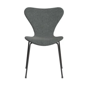 Fritz Hansen Series 7™ Chair Full Upholstery, Warm Graphite/Hallingdal White Black