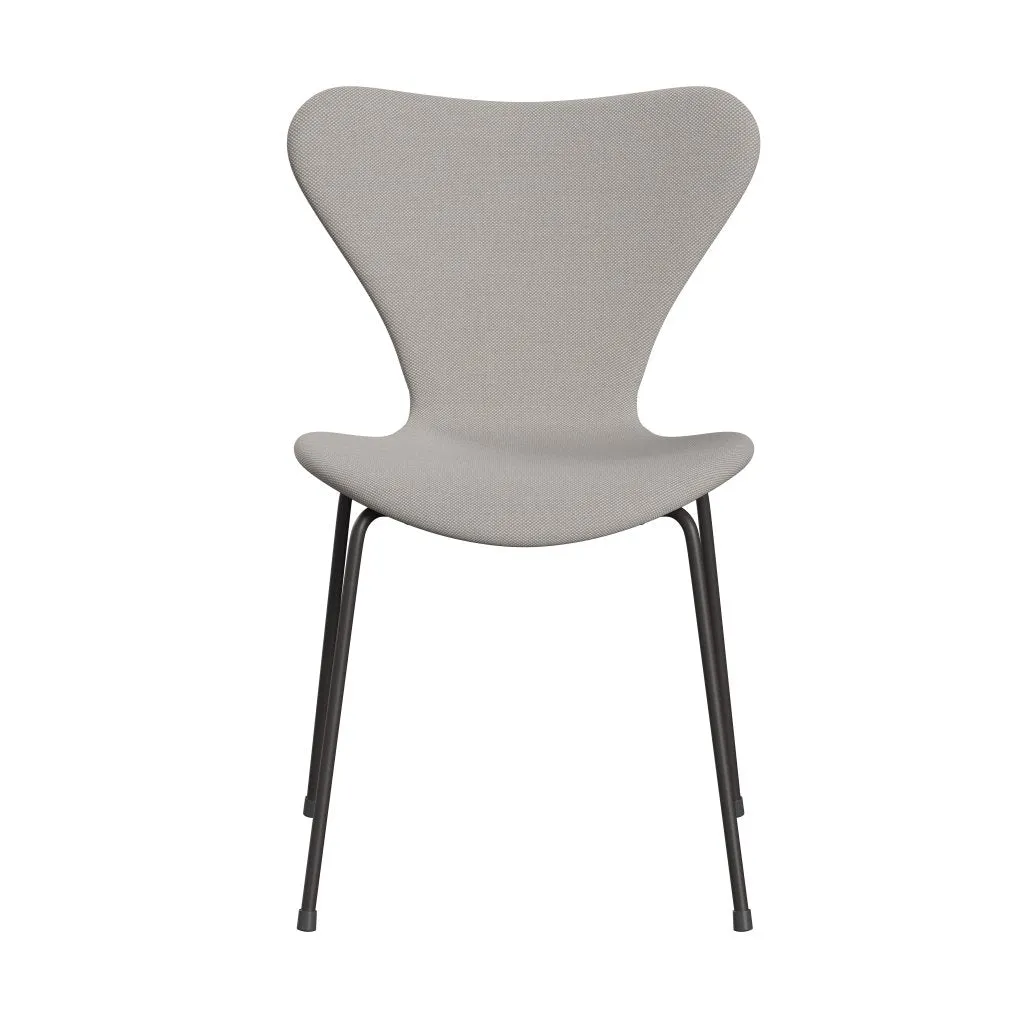 Fritz Hansen Series 7™ Chair Full Upholstery, Warm Graphite/Steelcut Trio White & Grey
