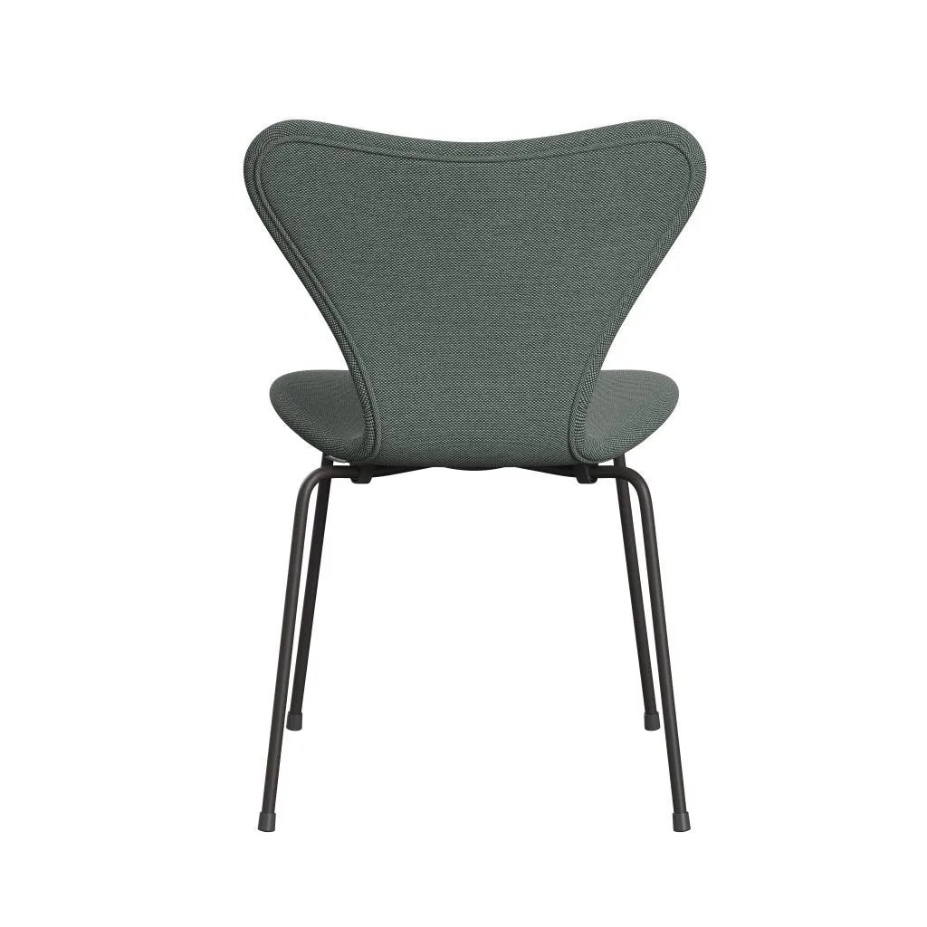 Fritz Hansen Series 7™ Chair Full Upholstery, Warm Graphite/Steelcut Trio White/Dark Green