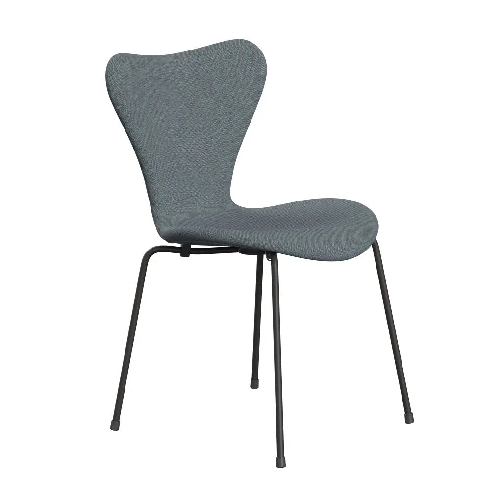 Fritz Hansen Series 7™ Chair Full Upholstery, Warm Graphite/Sunniva 2 Soft Blue