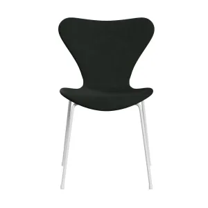 Fritz Hansen Series 7™ Chair Full Upholstery, White/Remix Black (Rem973)
