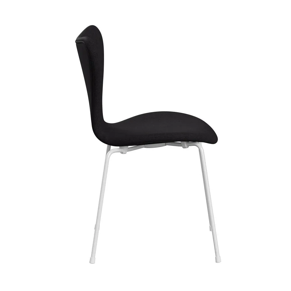 Fritz Hansen Series 7™ Chair Full Upholstery, White/Remix Dark Blue Aubergine