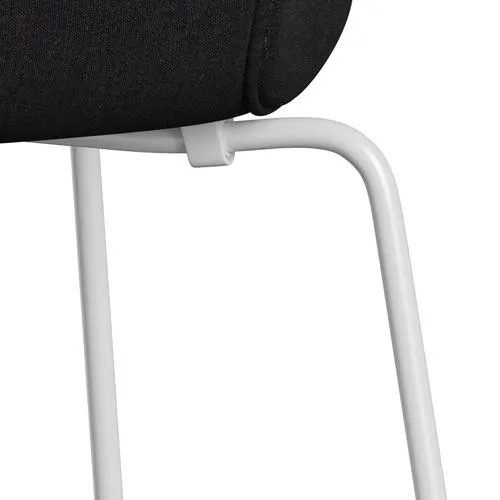 Fritz Hansen Series 7™ Chair Full Upholstery, White/Remix Dark Blue Aubergine