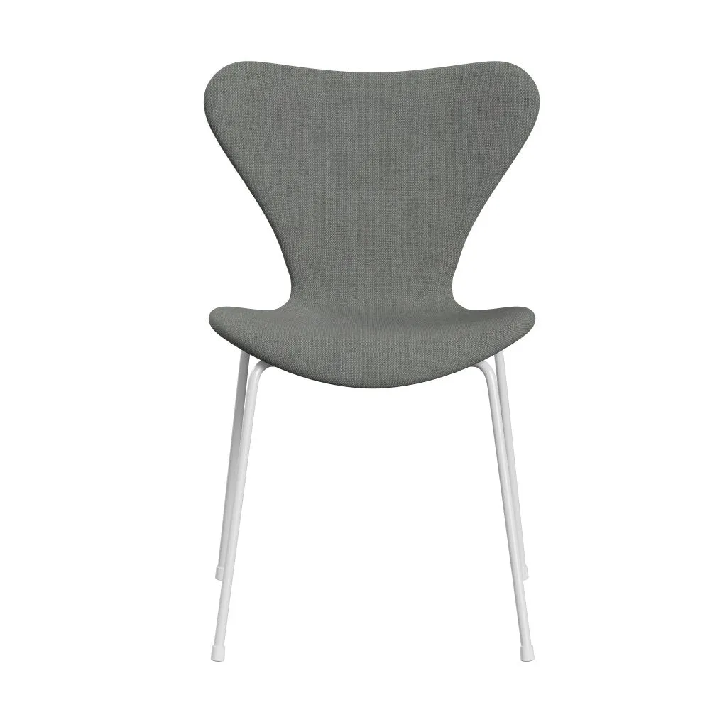 Fritz Hansen Series 7™ Chair Full Upholstery, White/Sunniva 2 Grey