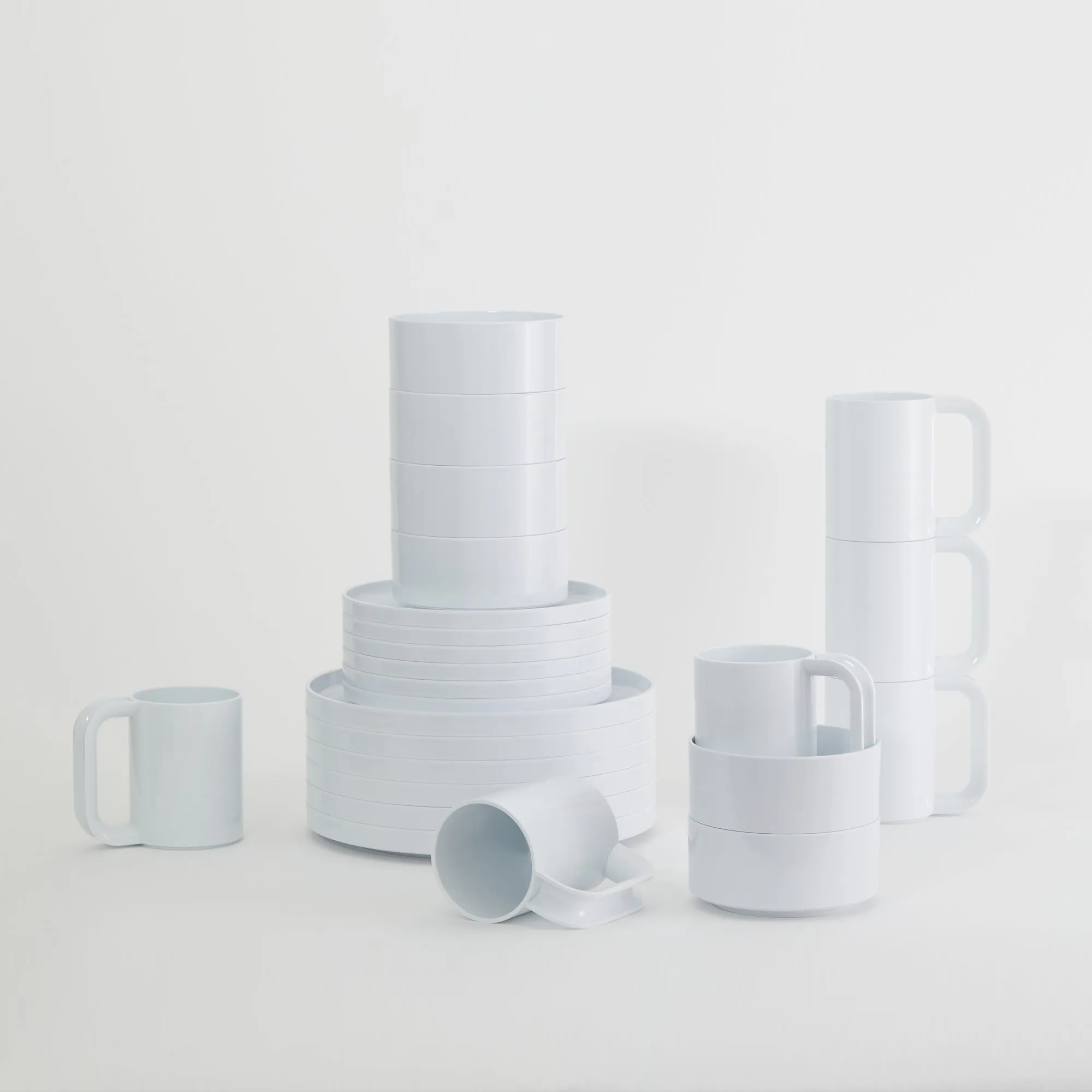 Hellerware Max Dinnerware (Set of 24)