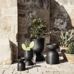 Hourglass Planter