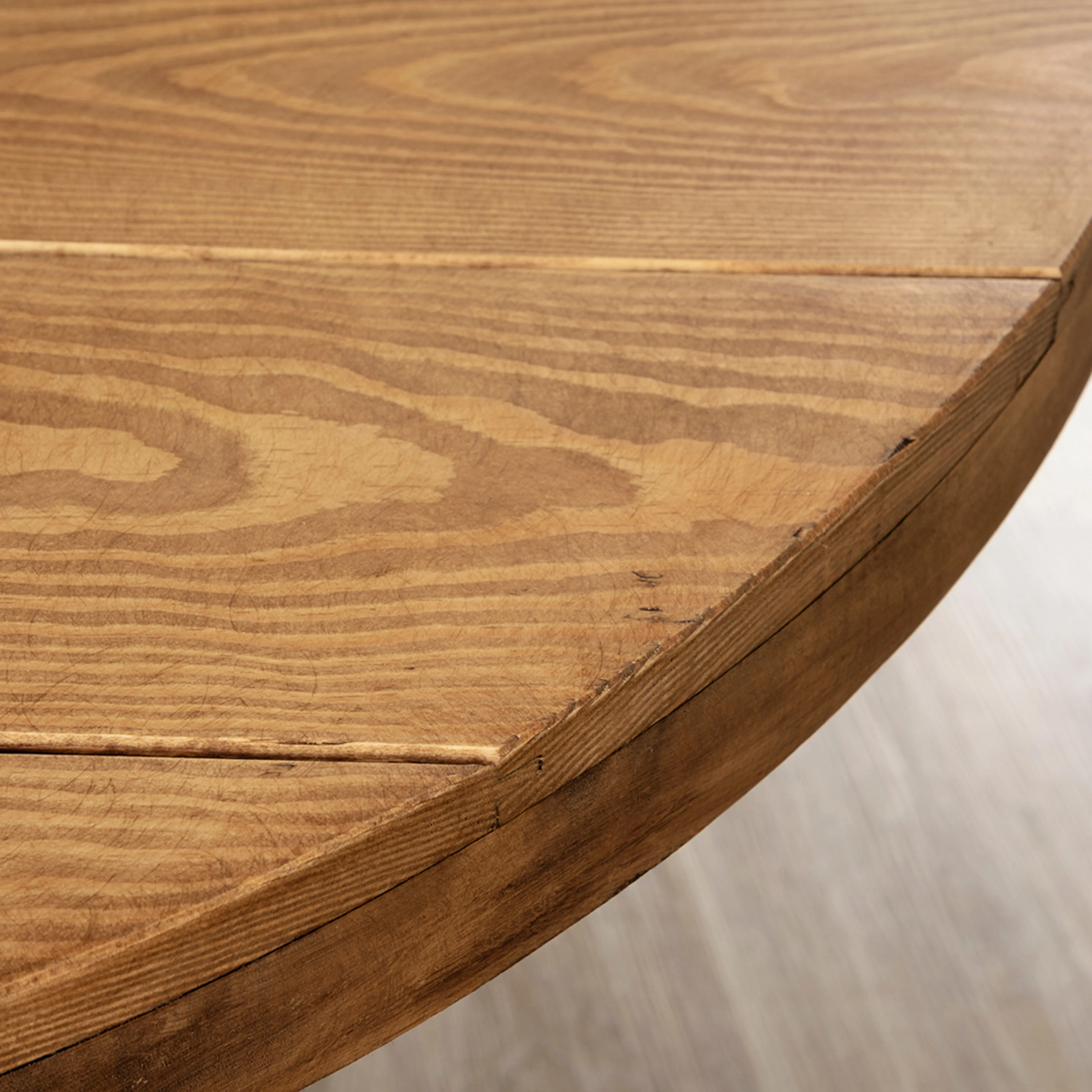 Hunter Round Dining Table Funky Chunky