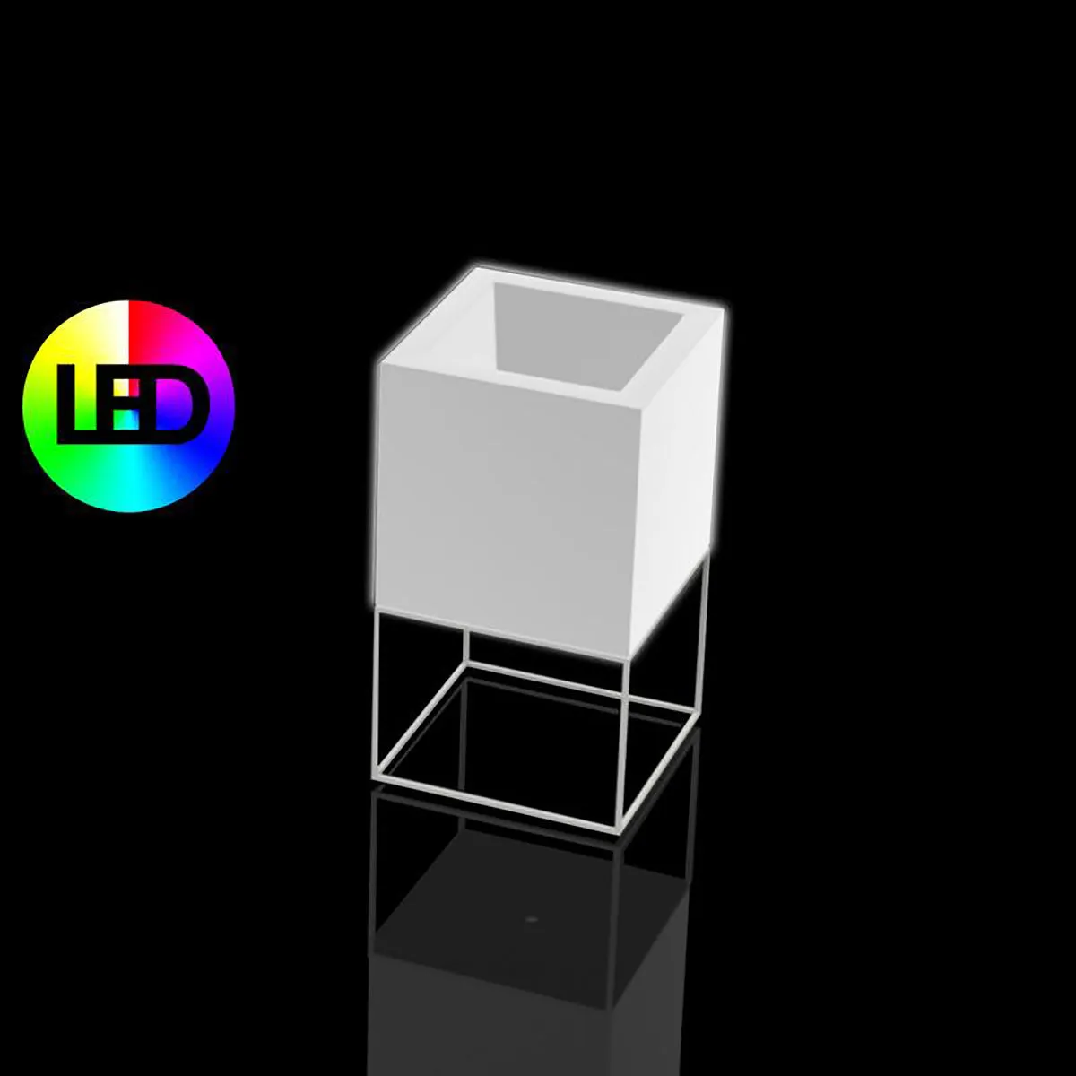 Illuminated Vela Cube Planter