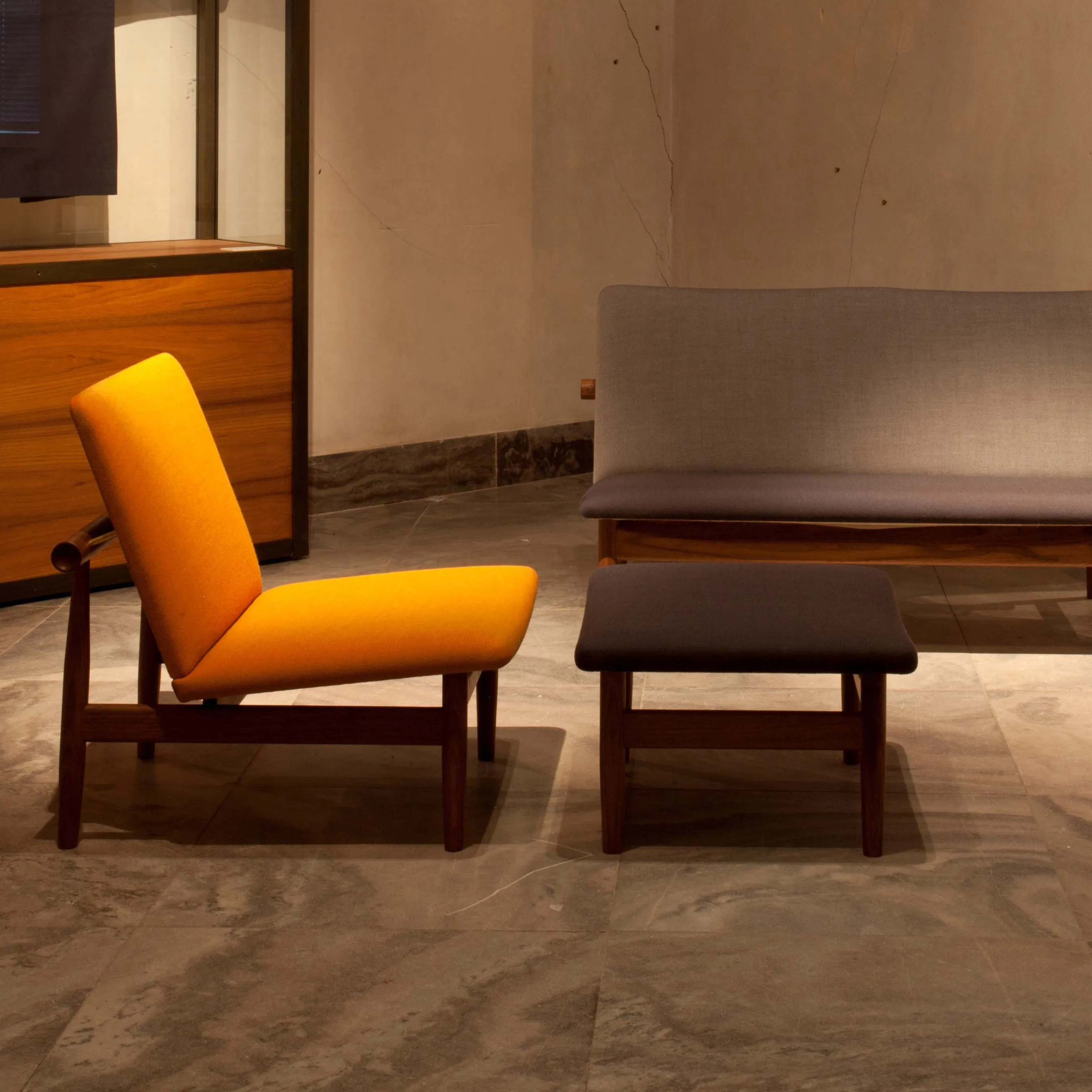 Japan Footstool