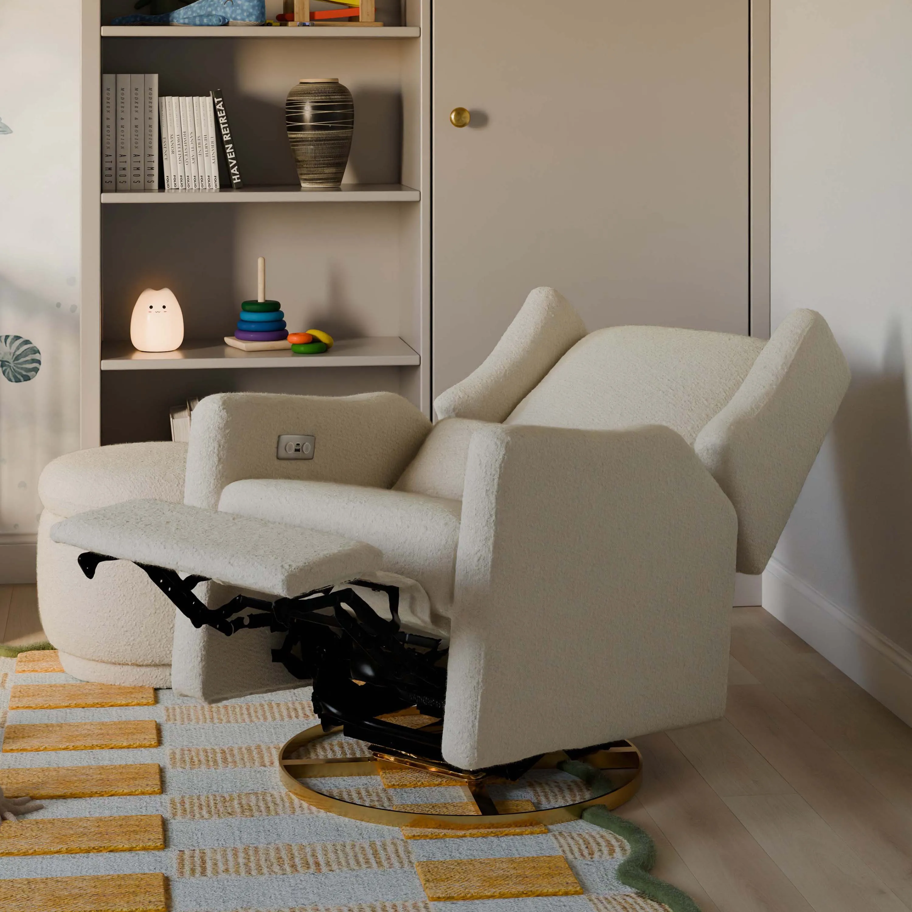 Kiwi Glider Recliner w/ Electronic Control and USB