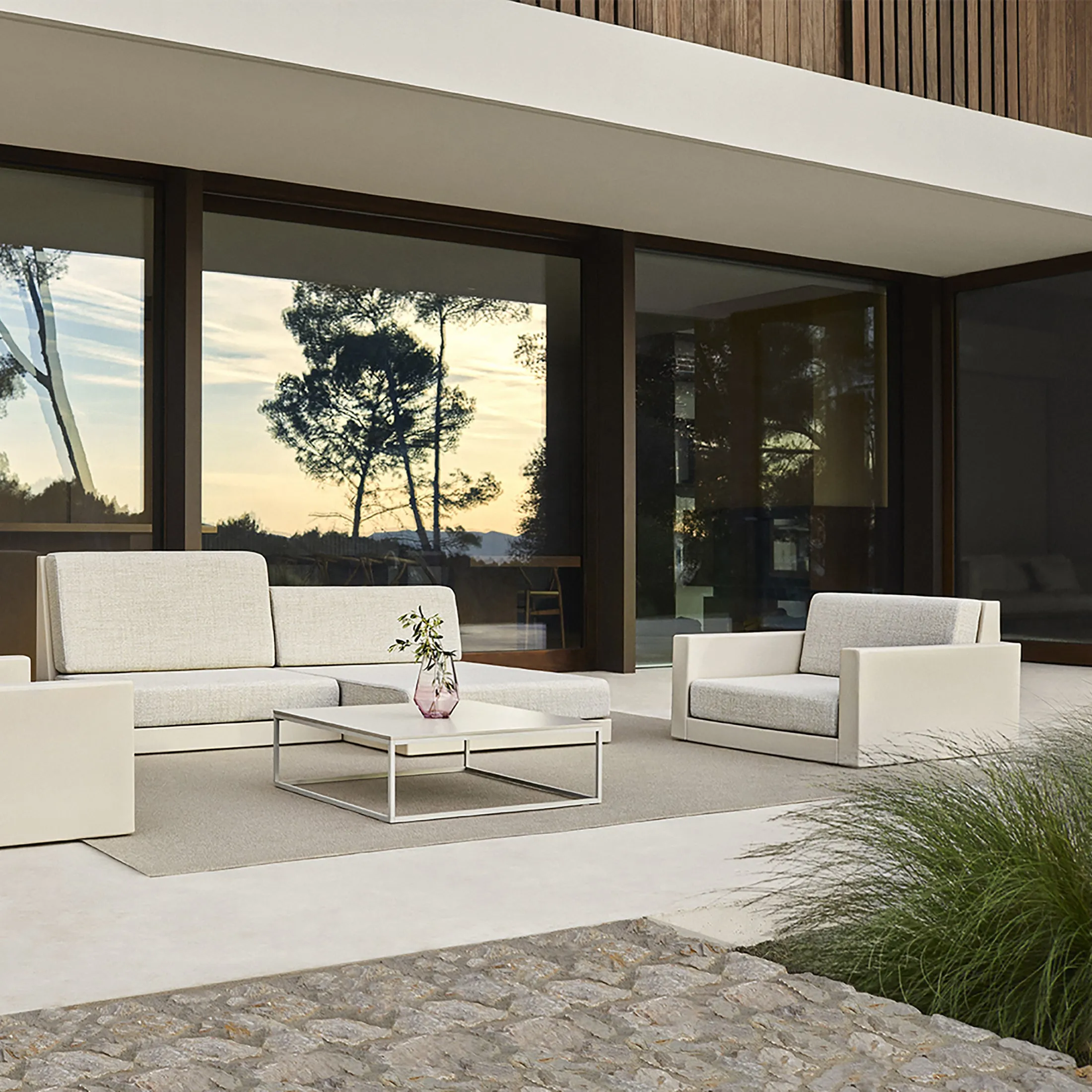 Lares Outdoor Rug