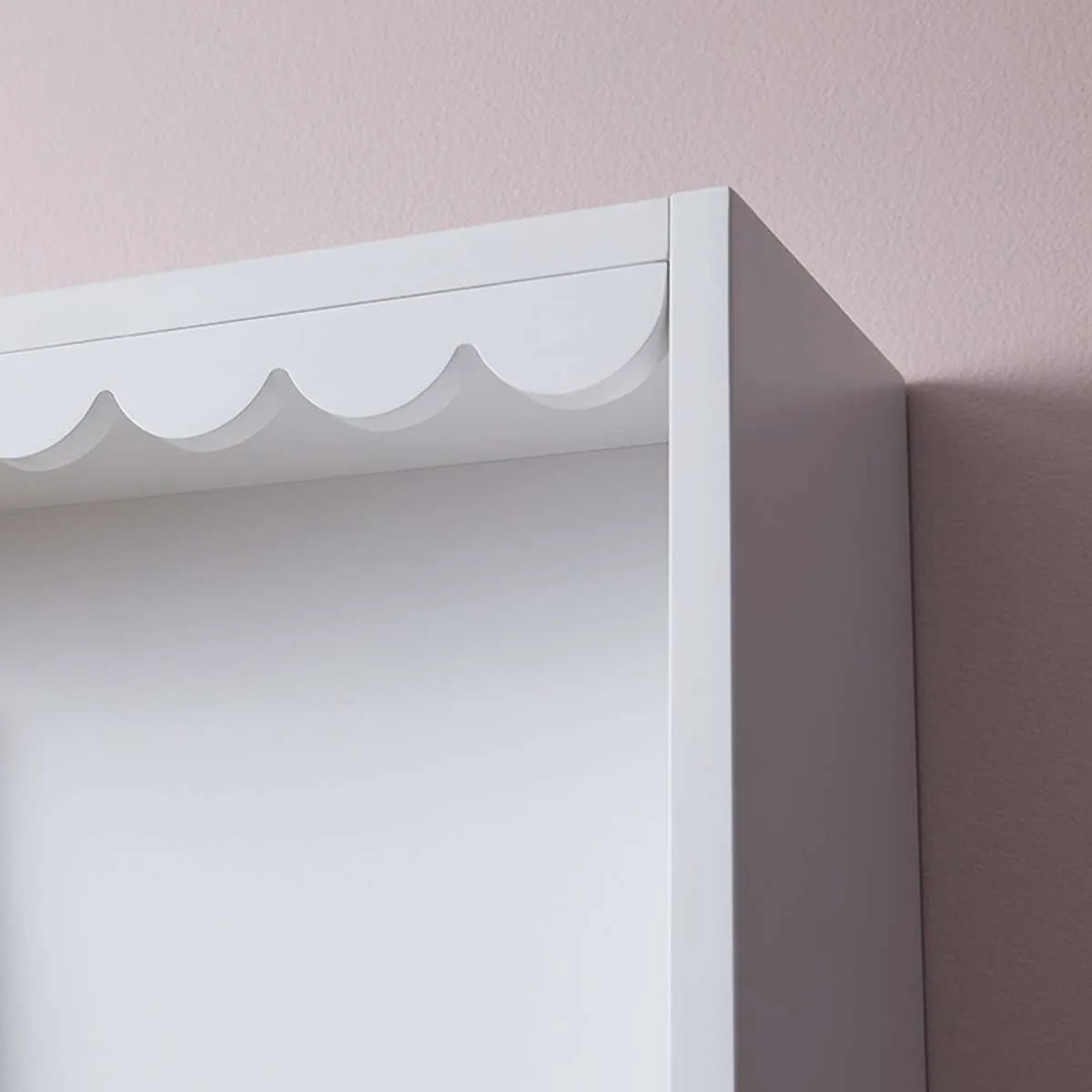 Maisie Scalloped Wall Shelf Mocka