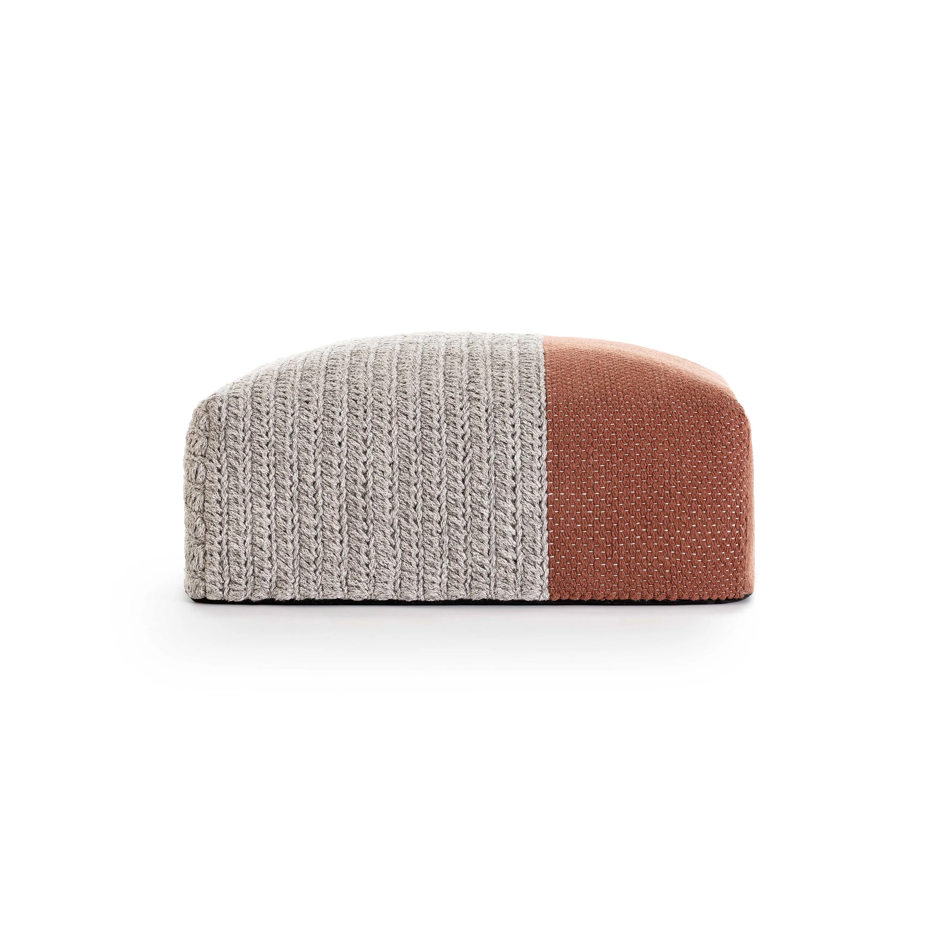 Mangas Outdoor Pouf