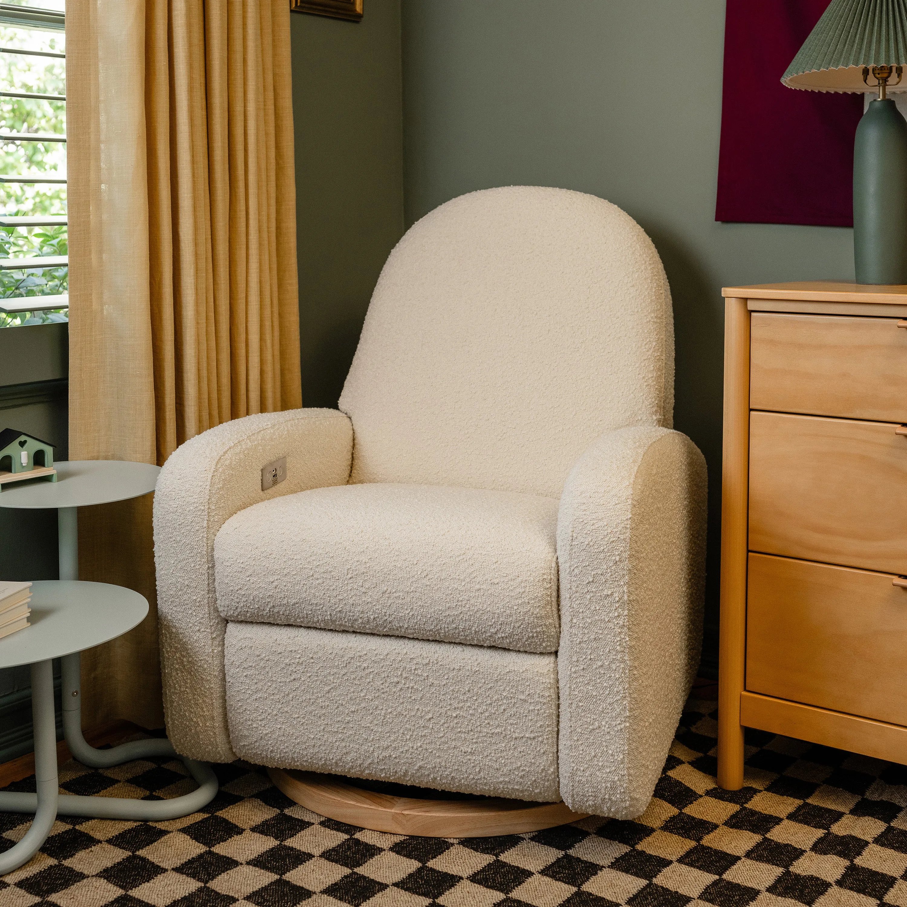 Nami Glider Recliner w/ Electronic Control and USB