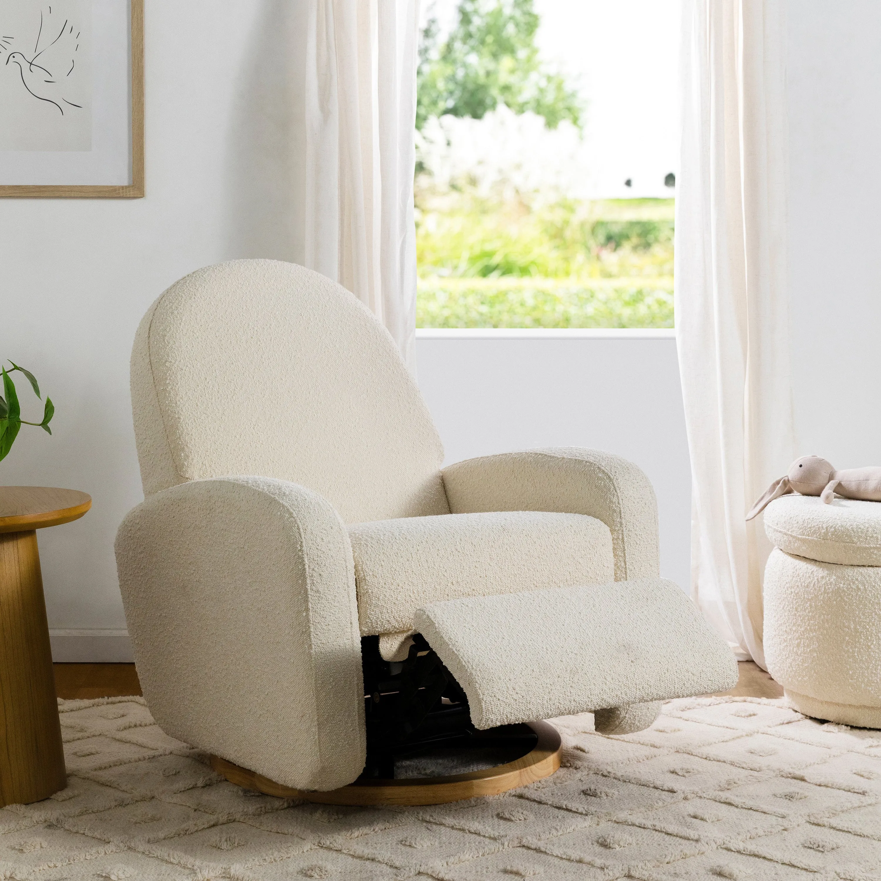 Nami Glider Recliner w/ Electronic Control and USB