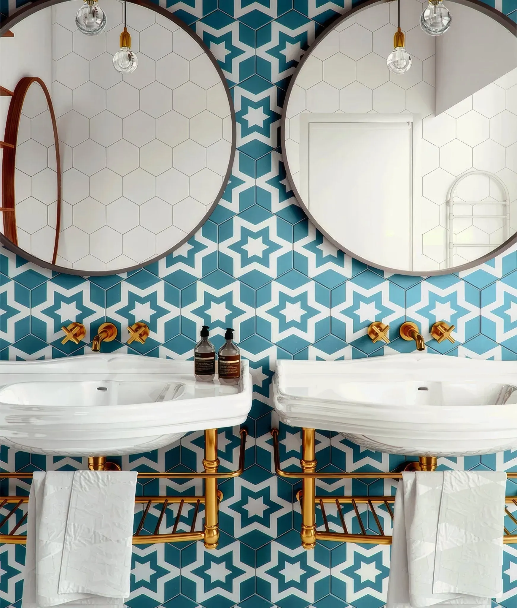Nova Porcelain Peacock