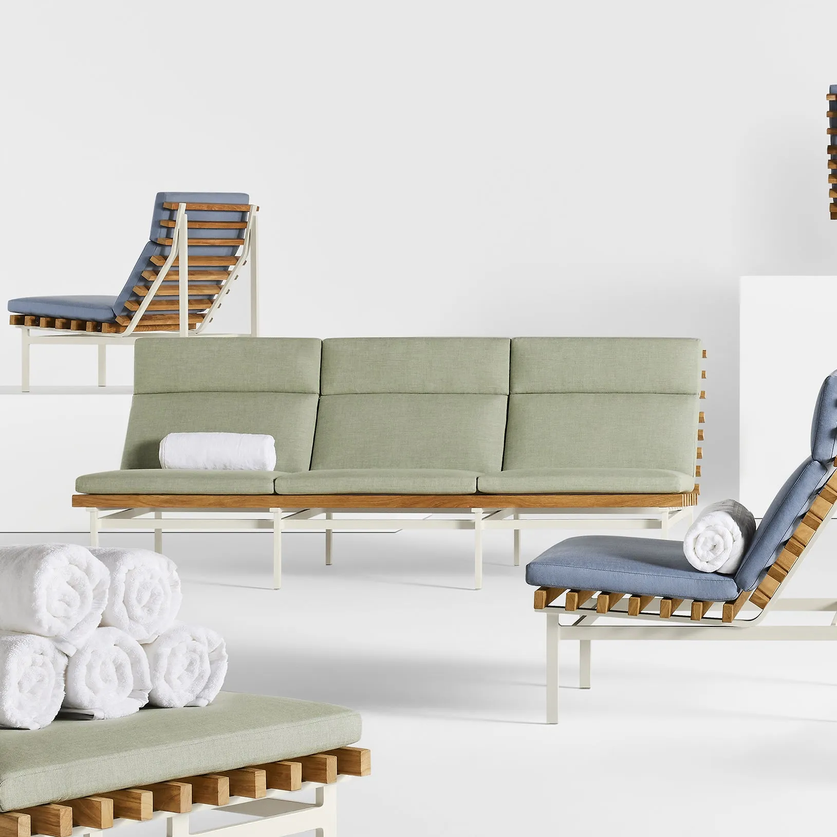 Perch Outdoor 3 Seat Sofa