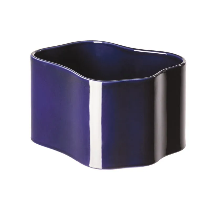 Riihitie Plant Pot Shape B