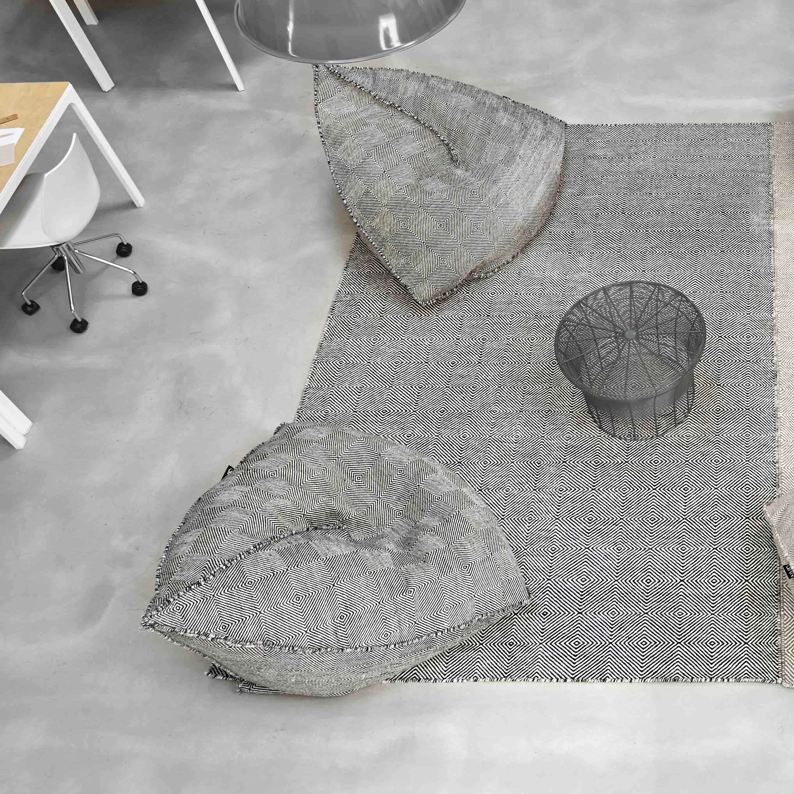 Sail Pouf Ottoman
