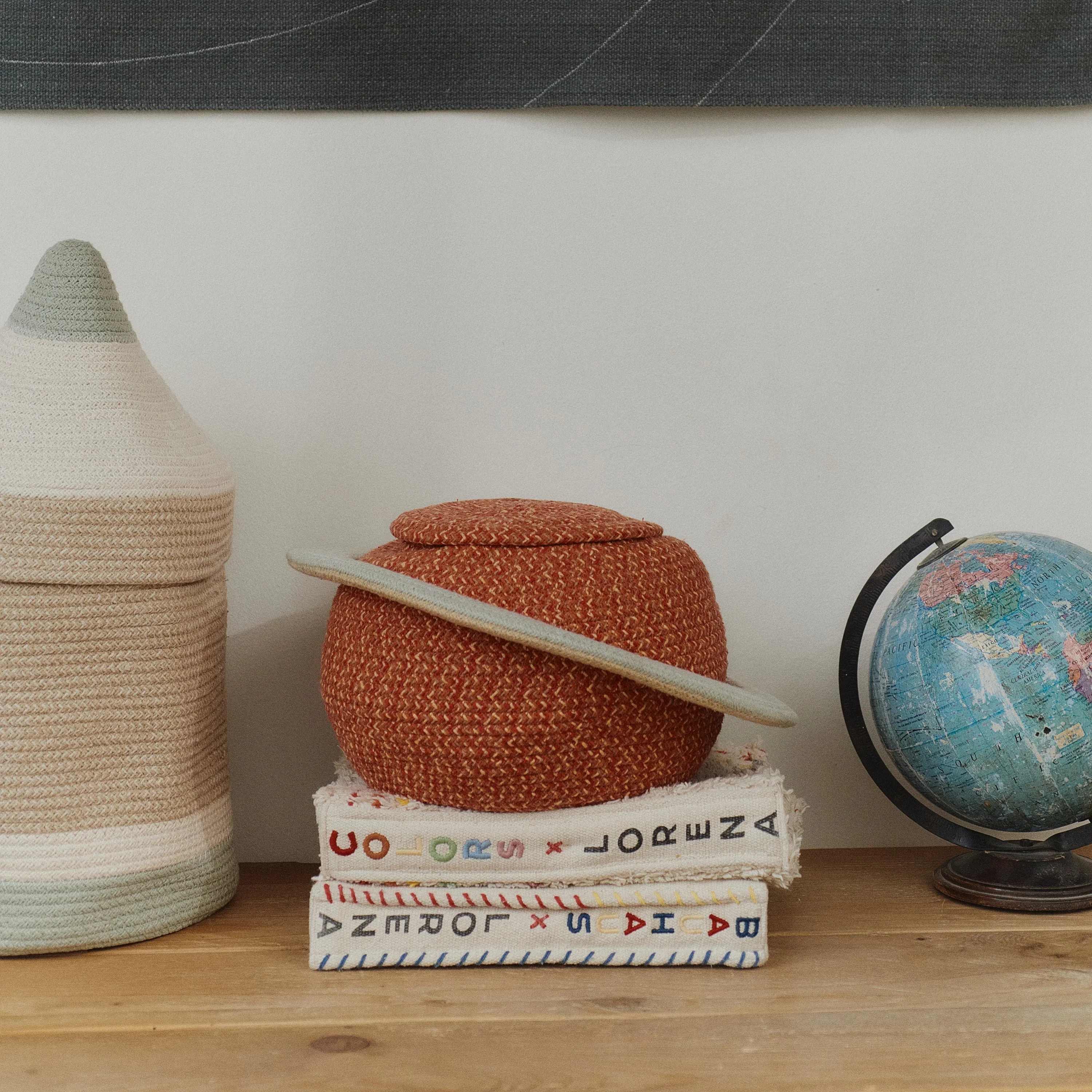 Saturn Basket