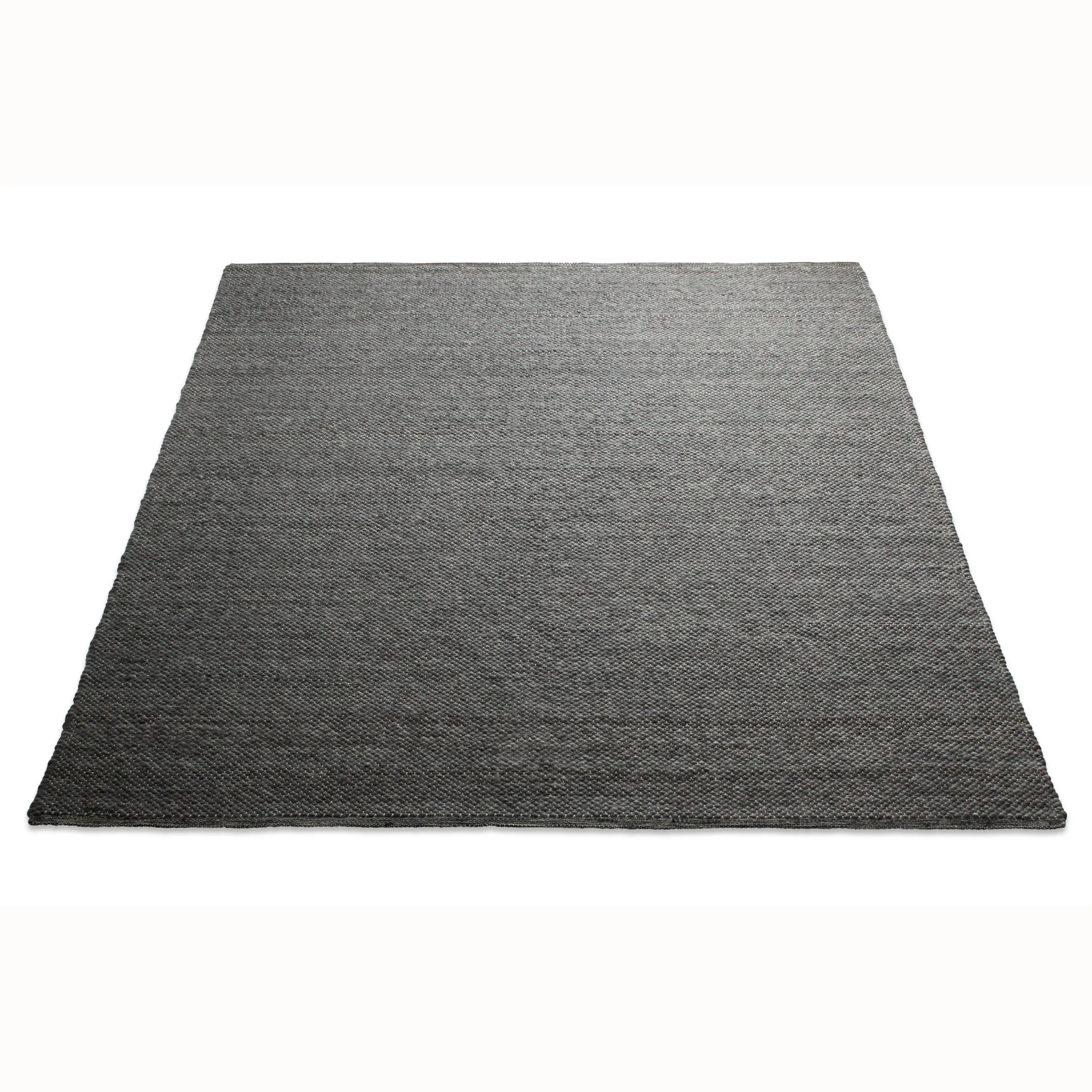 Sinder Rug