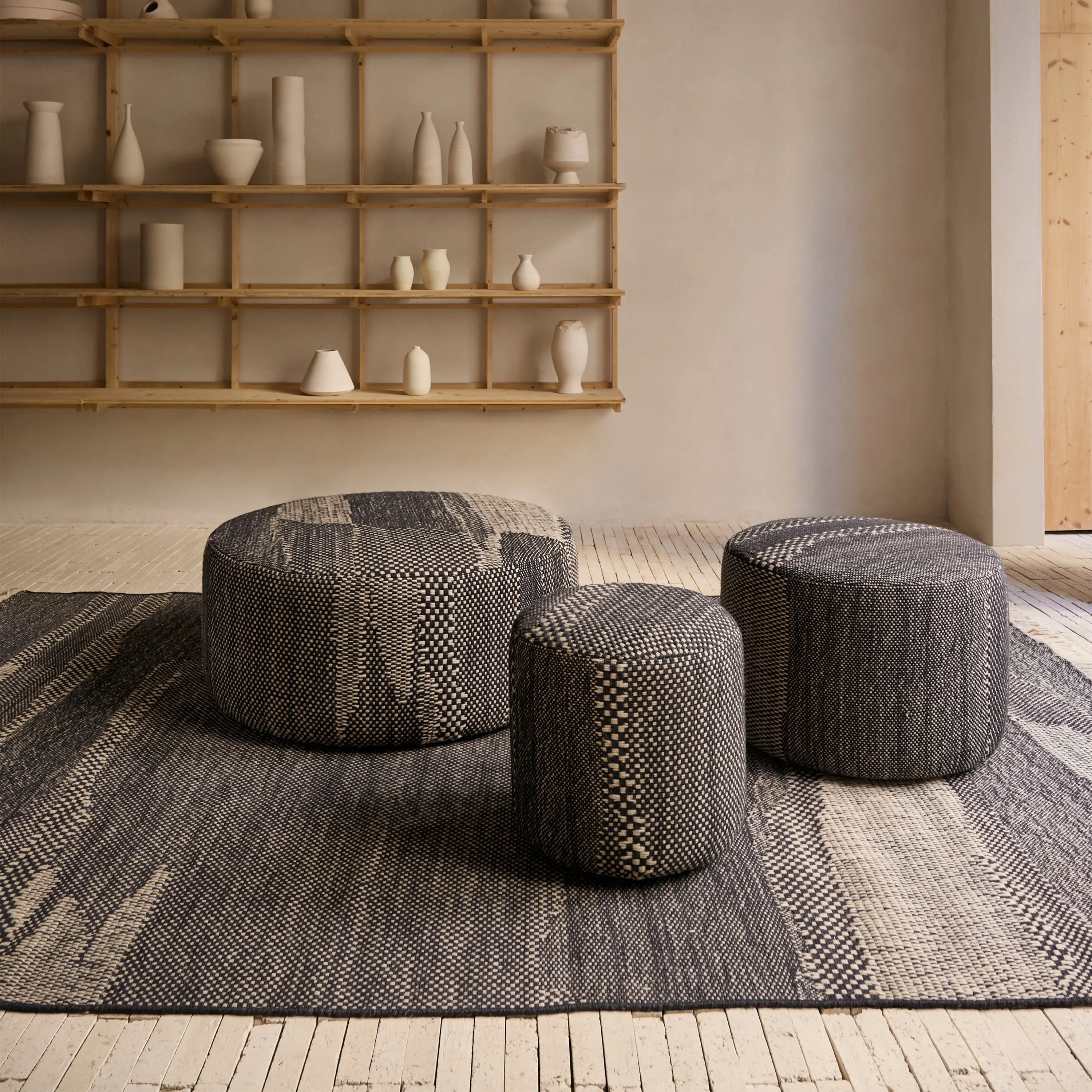 Wabisabi Pouf