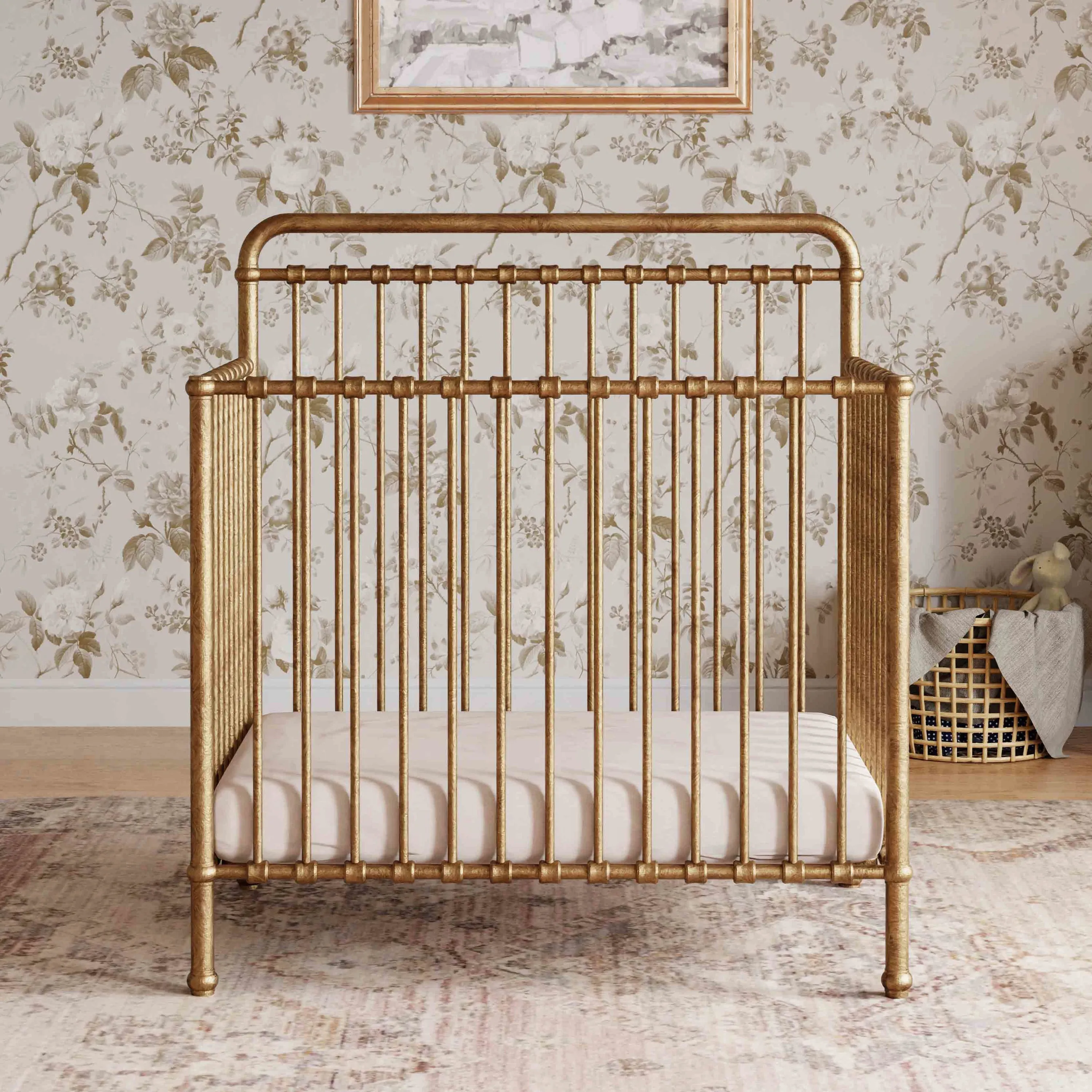 Winston 4-in-1 Convertible Mini Crib